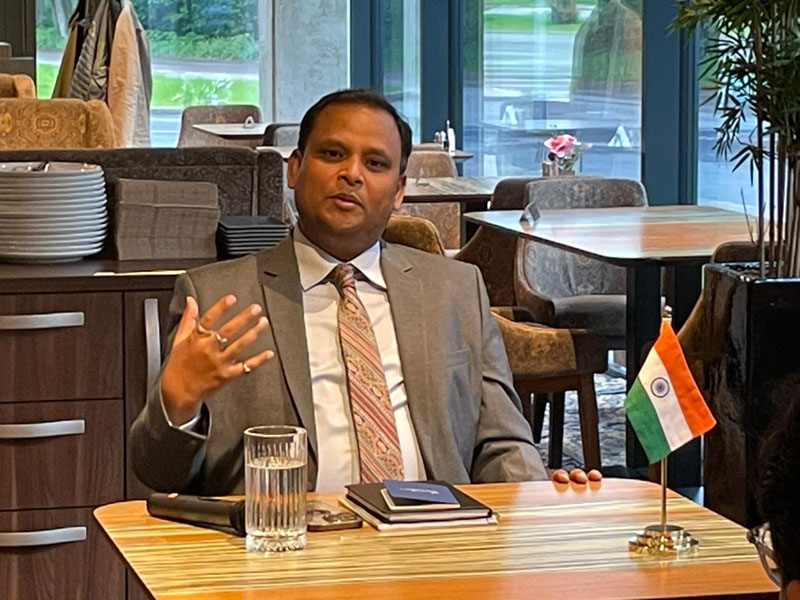 Ambassador interacted with journalists.